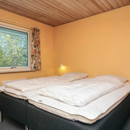 Feriehus 12 Person In Oksbol *